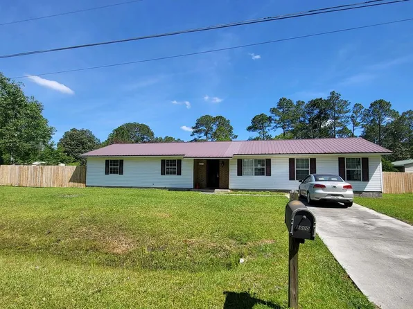 2000 Reeves Ave, Nashville, GA 31639