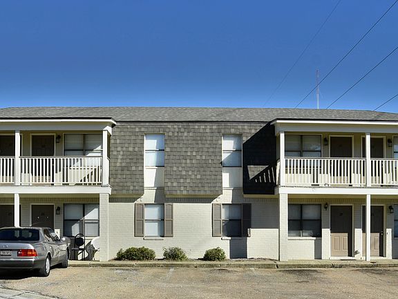 3rd image of 101 Nugget Ct #23