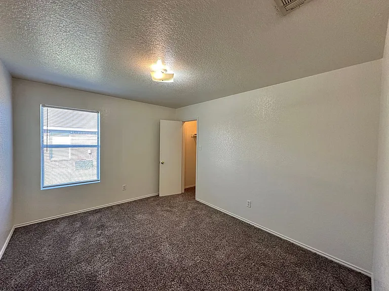 5302 Lauren Lea Dr — Photo 13