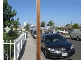 1207 E Renton St, Carson, CA 90745