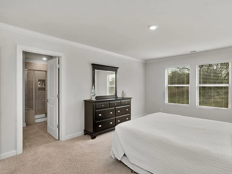3109 Lisburn St — Photo 23