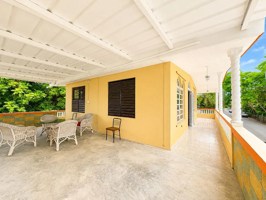 2 bed, 1.0 bath, 800 sqft, $2,000 — Photo 4