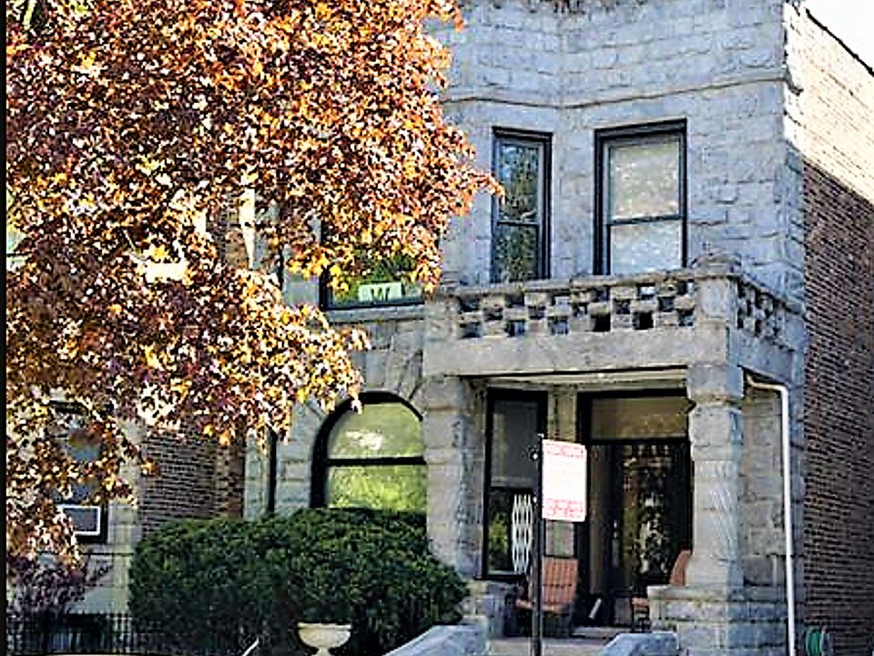 1st image of 3711 N Magnolia Ave #1