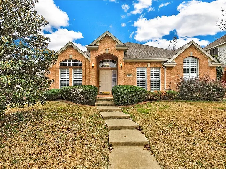 3016 Afton Ridge Dr — Photo 1