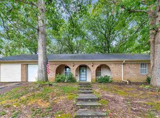1306 Fairhaven St, Longview, TX 75605