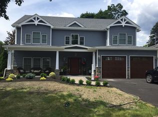 11 Azusa Ct, Wayne, NJ 07470