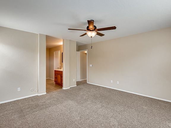 4th image of 33161 N Cat Hills Ave