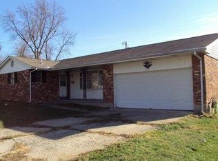 605 Ridge Rd, Lebanon, OH 45036