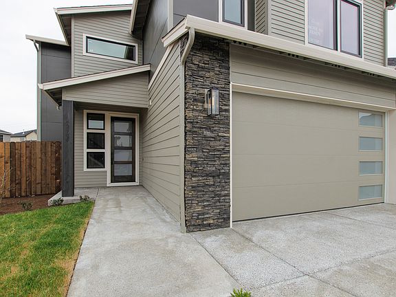 2nd image of 2904 NE 169th Ct