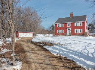 15 Whittier Rd, Deerfield, NH 03037