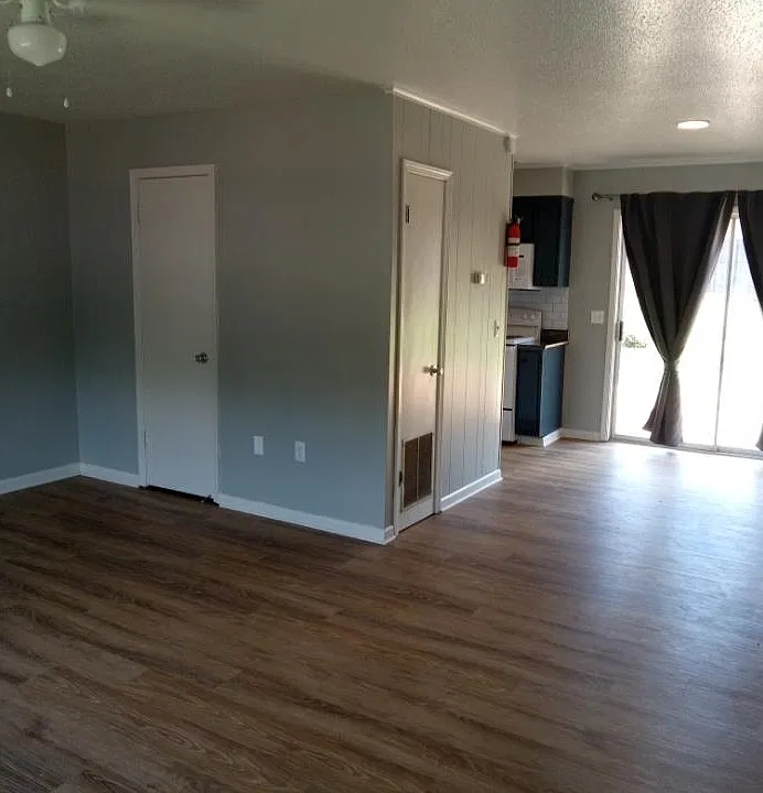 280 Medical Dr #23