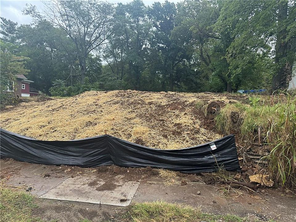 2nd image of 5633 Bales Ave