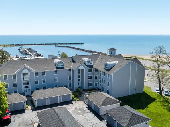 7346 Huron Ave #302, Lexington, MI 48450