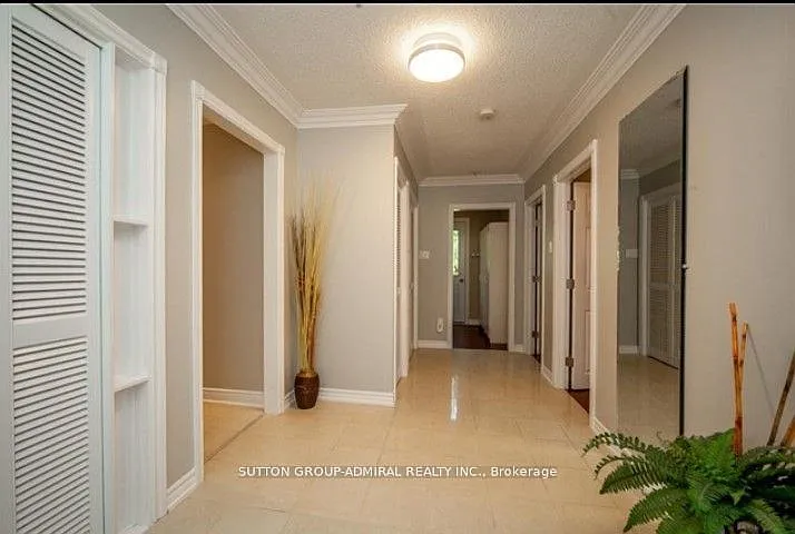 306 Glenwoods Ave — Photo 9