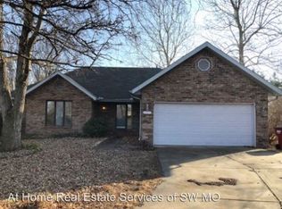 6333 W Dogwood Ct, Springfield, MO 65802