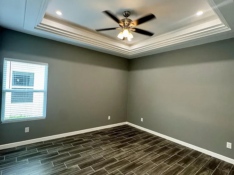 3000 W Driftwood St #3 — Photo 6