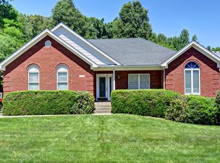 4107 E Pages Ln, Louisville, KY 40272