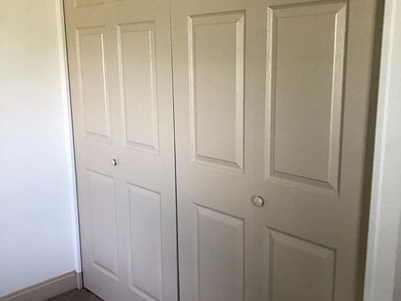 5th image of 311 West Ln