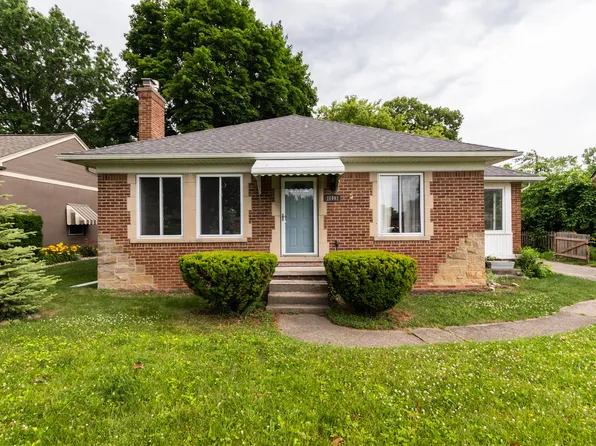 26002 Joy Rd, Redford, MI 48239
