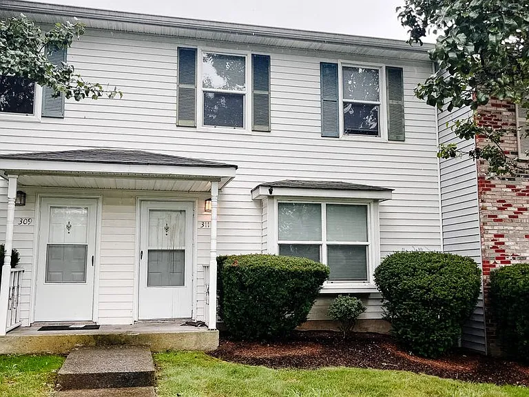 311 Pheasant Run Ct — Photo 1