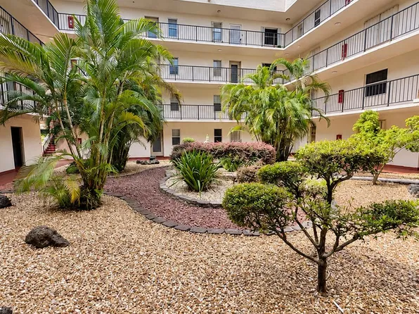 2801 Somerset Drive #106, Lauderdale Lakes, FL 33311