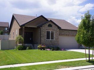 7681 N Decrescendo Dr, Eagle Mountain, UT 84005