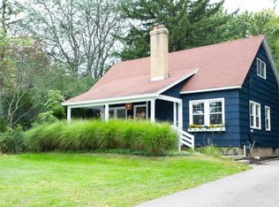 6291 Cascade Rd SE, Grand Rapids, MI 49546