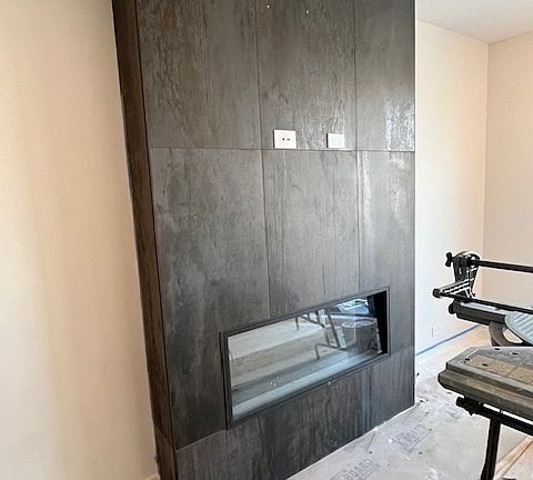 3rd image of 4333 N Western Ave #2