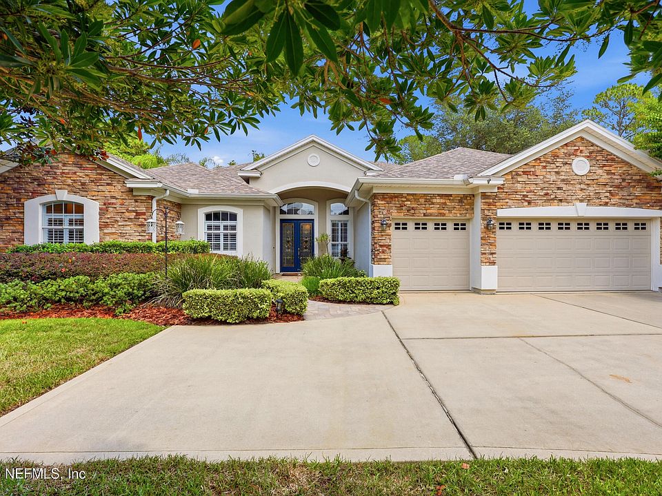 1st image of 828 RILEY Lane