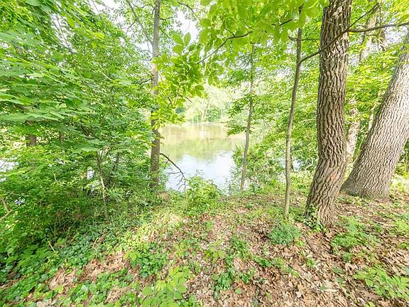 4th image of 51891 W Gatehouse Dr