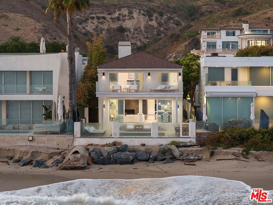 1st image of 22440 Pacific Coast Hwy