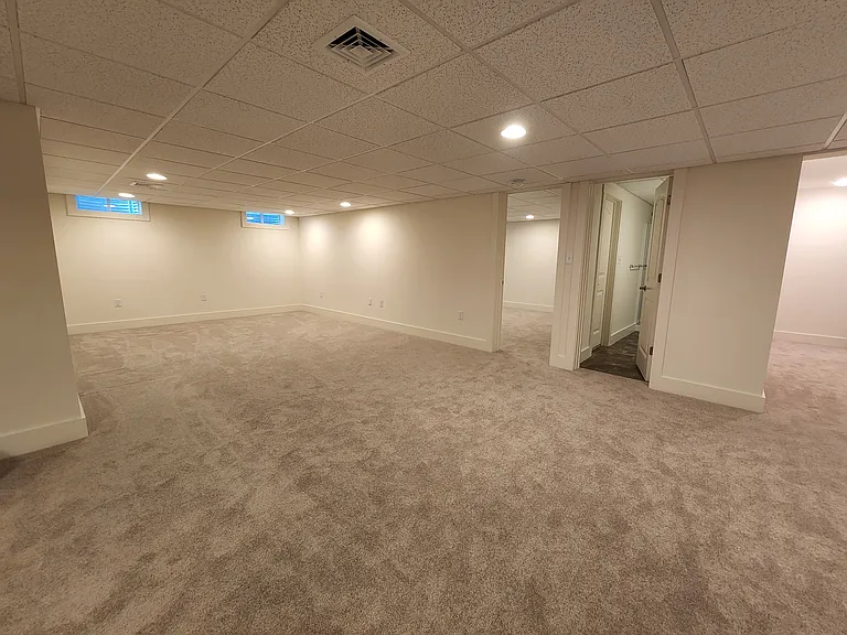 5435 Mendenhall Dr — Photo 50