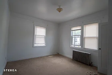 Rented by Sterea Agency