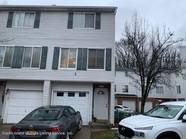 476 Ilyssa Way, Staten Island, NY 10312
