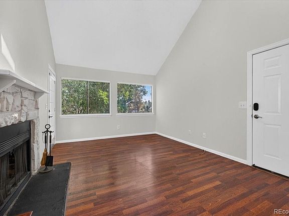 2nd image of 982 S Dearborn Way #10