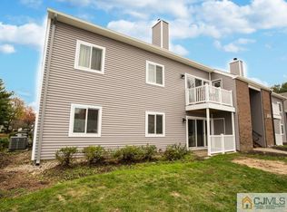 7901 Tamarron Dr, Plainsboro, NJ 08536