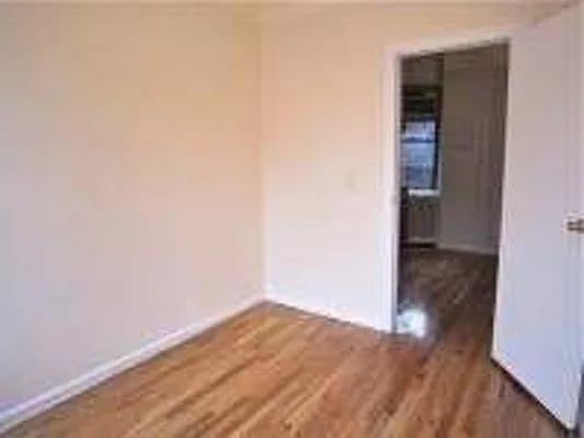 Rented by Camhi NYC Realty Inc | media 2