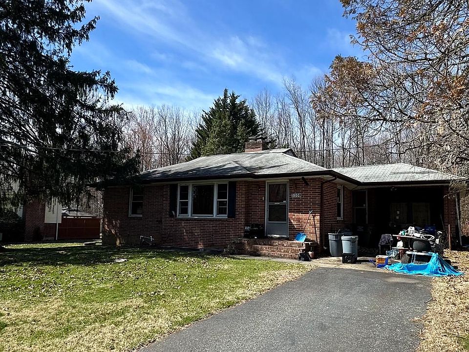 2nd image of 1108 Montreal Dr
