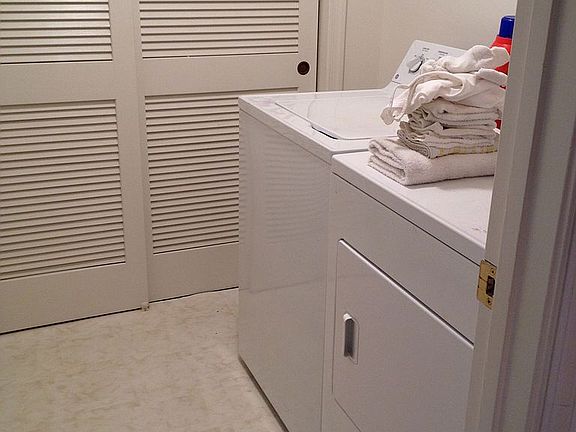 Laundry  1st floor