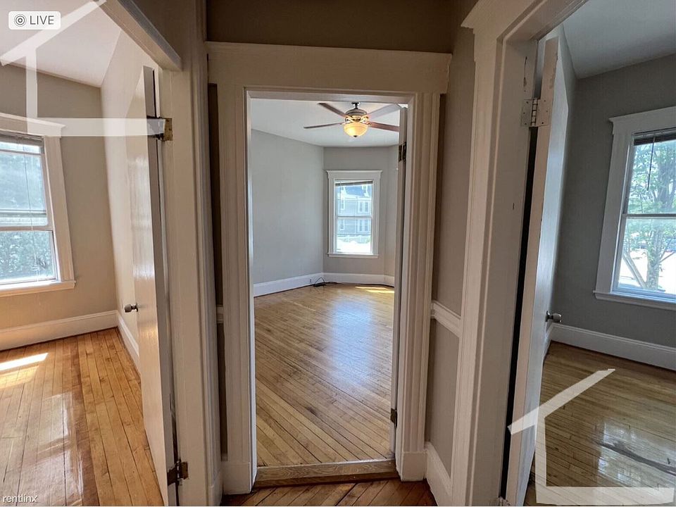 12 Pleasant St. #1 Cambridge (Central Square) Unit Photo 3