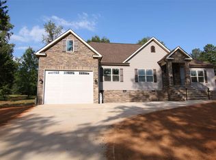 539 Old Mill Rd, Campobello, SC 29322