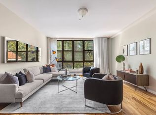 243 8th St APT 2R, Brooklyn, NY 11215