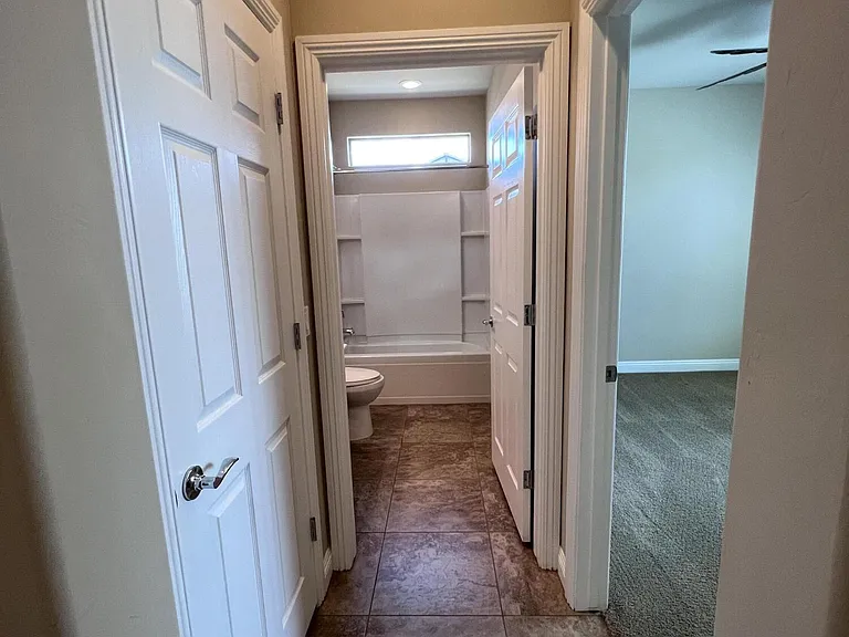 14052 E Britzka St — Photo 4
