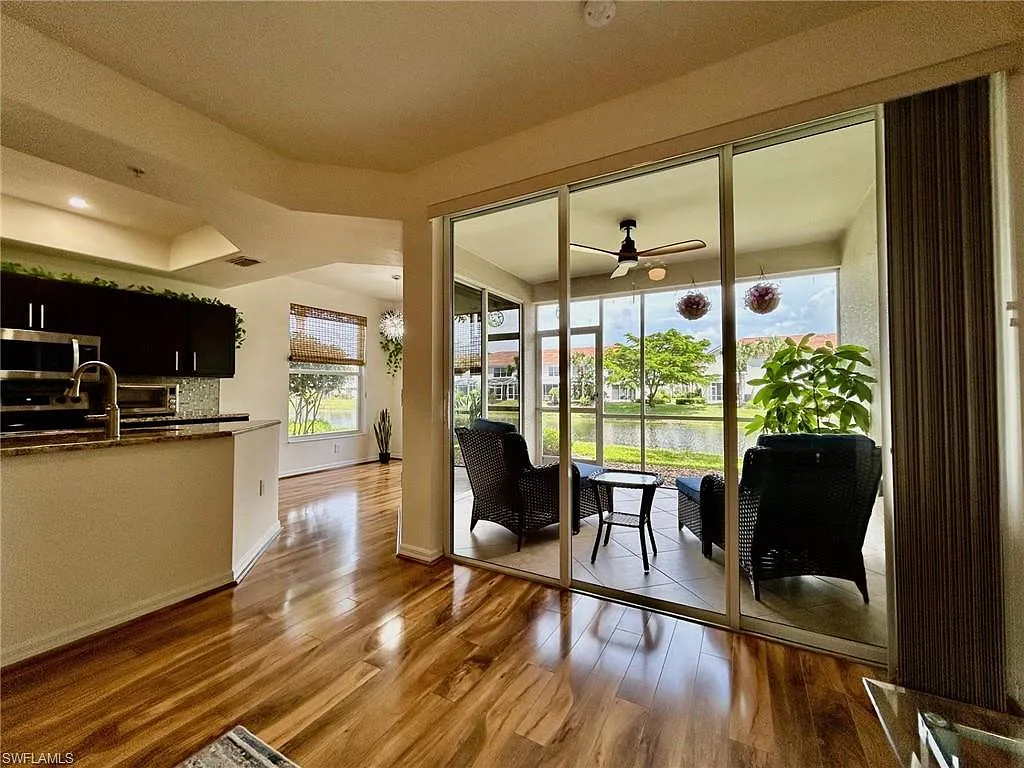 2 bed, 2.0 bath, 1536 sqft, $2,400 — Photo 3