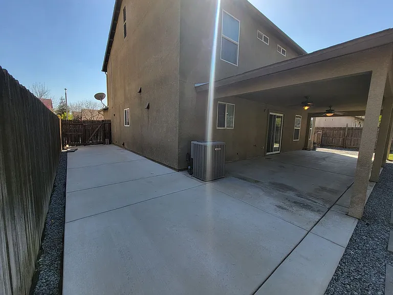 4448 W Rialto Ave — Photo 33