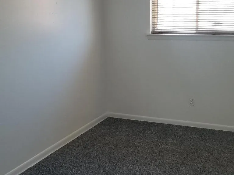9418 Kirkwood Rd — Photo 13