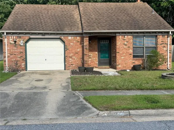 1912 Tibbetstown Dr, Virginia Beach, VA 23454