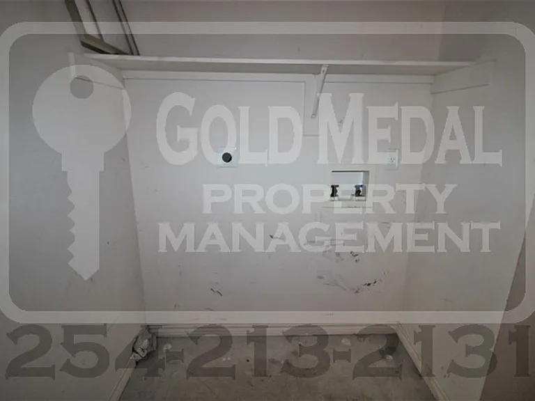 4003 Cambridge Dr — Photo 18