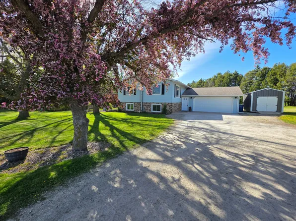22602 617th St, Mantorville, MN 55955