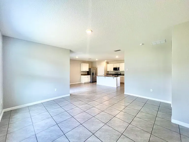5530 Galloping Dr — Photo 9